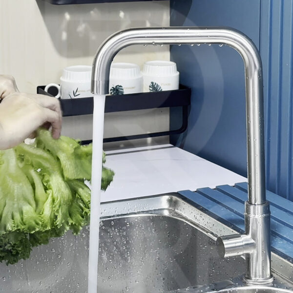 Vòi rửa bát Việt Nam