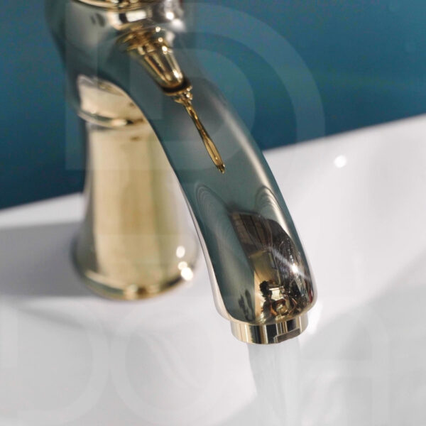 Vòi rửa mặt xi pvd màu vàng