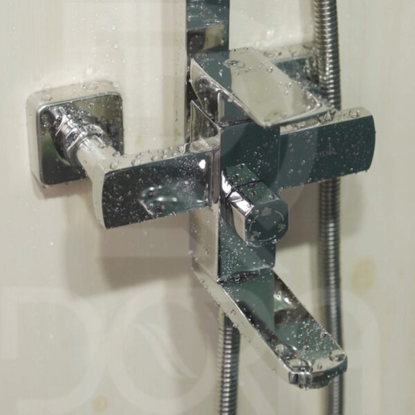 Sen cây tắm đứng vuông inox 304