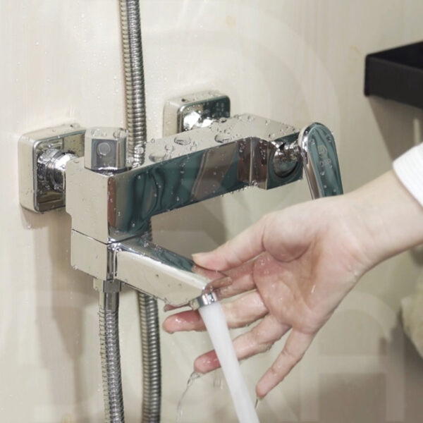 Sen vòi nóng lạnh sản xuất tại Việt Nam