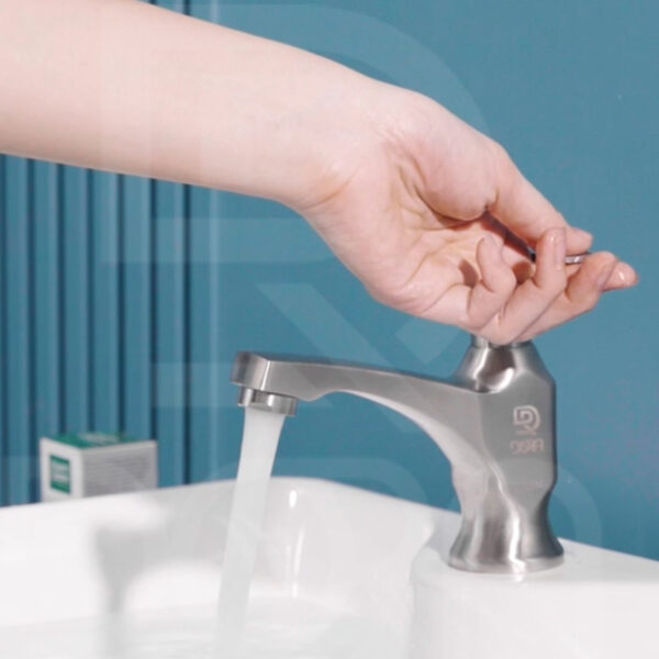 La dấu huyền nước mạnh