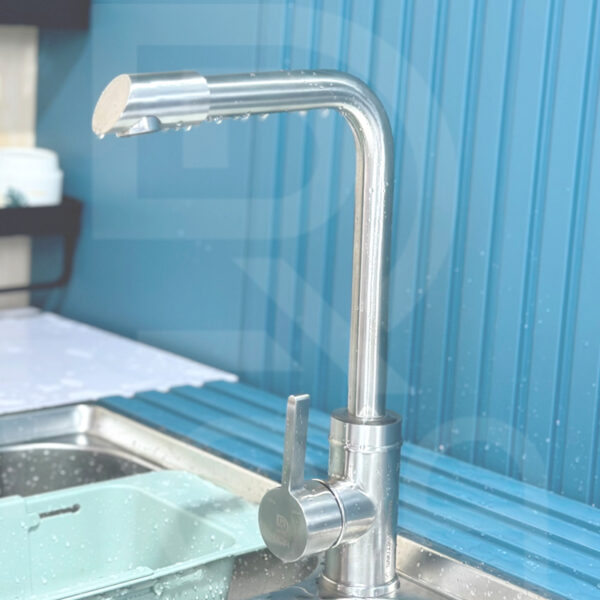 Vòi rửa bát thông minh
