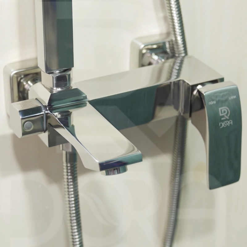 Bộ sen tắm đứng SUS304 - DR026 bóng