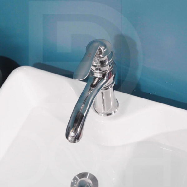 Vòi lavabo cổ điển hàng đúc