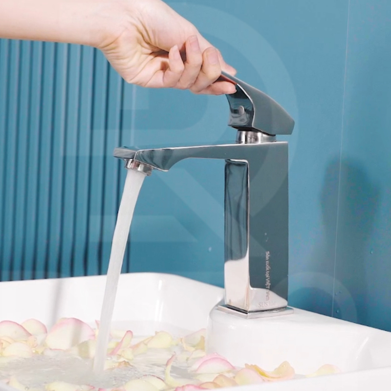 DR335 Vòi rửa mặt tiện dụng sản xuất tại Việt Nam