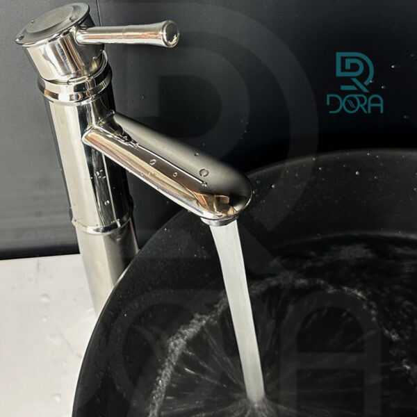 Vòi rửa mặt gắn mặt bàn đá nổi